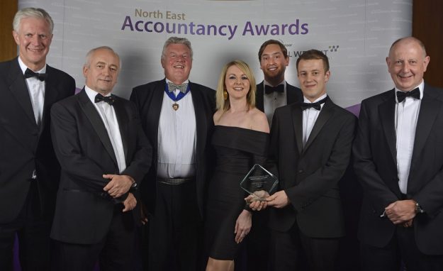 northern-society-and-icaew-sponsor-large-accountancy-firm-of-the-year-2016-northern-society-of-chartered-accountants